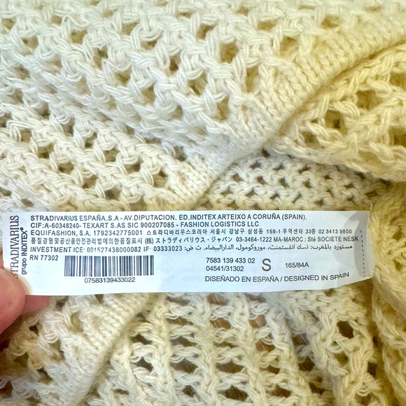 Strativarius Cropped Sweater Small - Picture 3 of 7